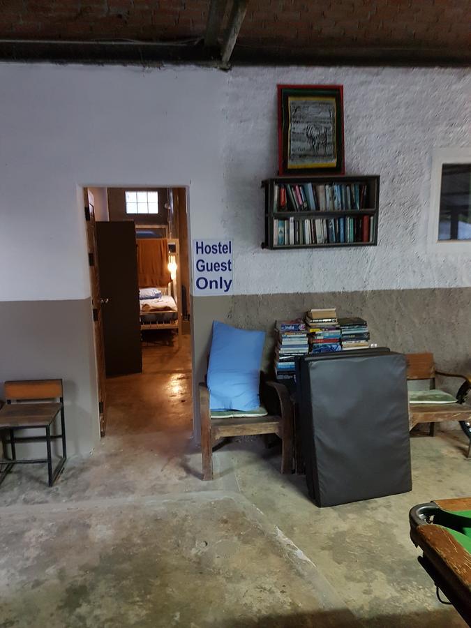 Shut Eye Party Hostel (Adults Only) Pai Exterior photo